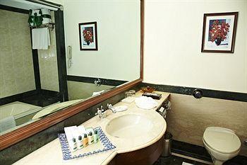 马拉里 Club Mahindra White Meadows酒店 外观 照片