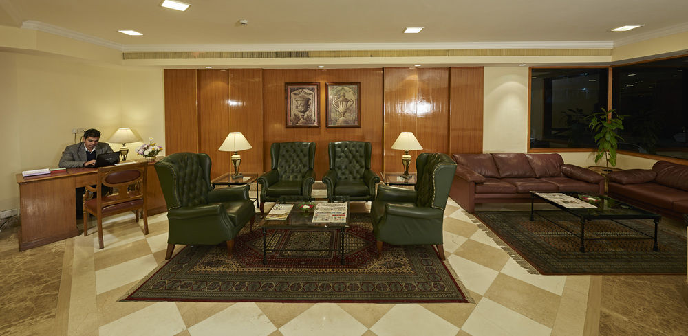 马拉里 Club Mahindra White Meadows酒店 外观 照片
